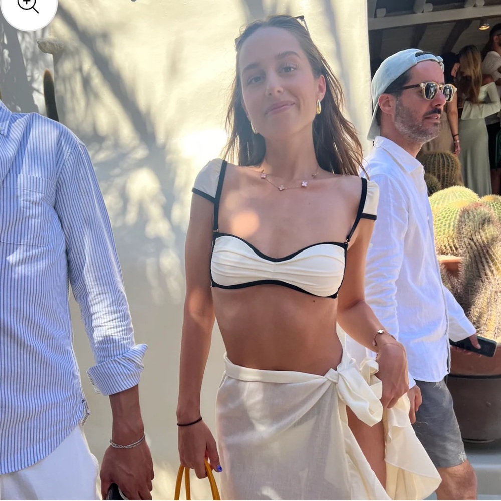 Strawberry Milk Mob Milos Top